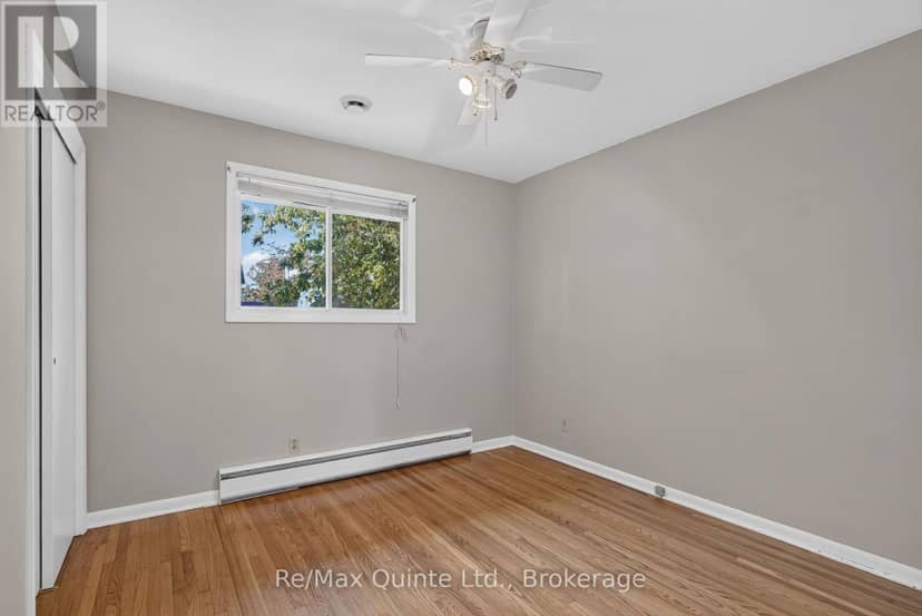 8 Plaza Square — photo 19 of 38