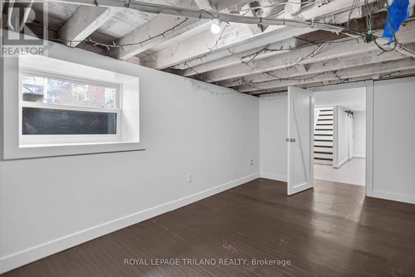 2.5 Antrim Street — photo 32 of 40