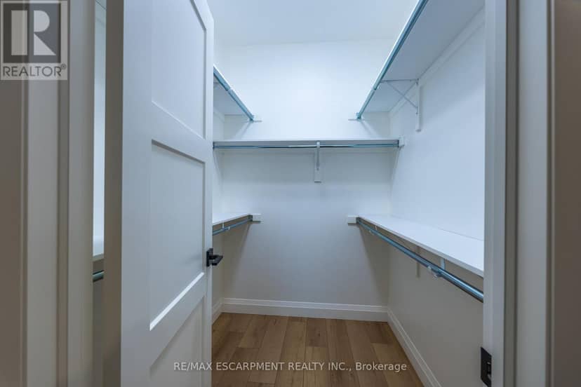 88 Craddock Boulevard — photo 21 of 28