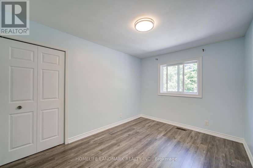 19 Southdale Drive — photo 16 of 40