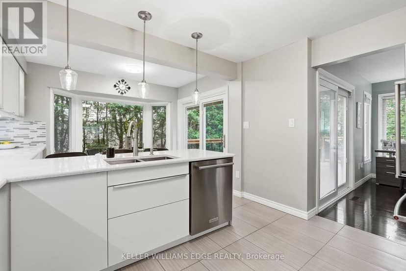 1 Fenton Drive — photo 10 of 40