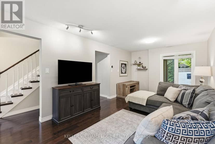 1 Fenton Drive — photo 8 of 40