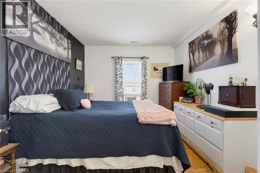 122 WILLIAM Street — photo 17 of 26