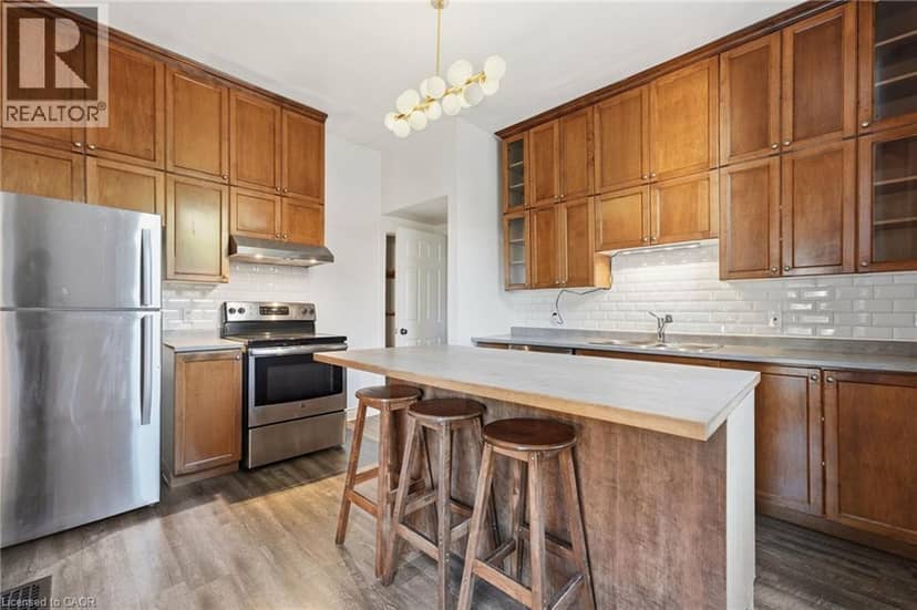 45 EAST Avenue, Brantford, photo 7