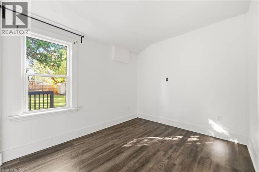45 EAST Avenue — photo 18 of 38