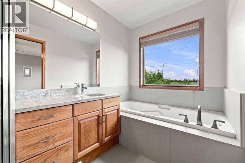 361 Santana Bay NW — photo 29 of 40