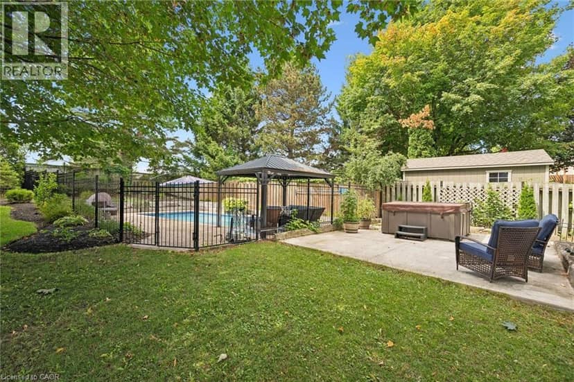 318 GUELPH Avenue — photo 38 of 40
