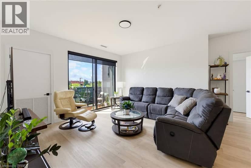 300B FOURTH Avenue Unit# 208 — photo 9 of 25