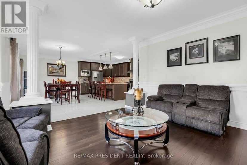 16 Canary Close — photo 14 of 40