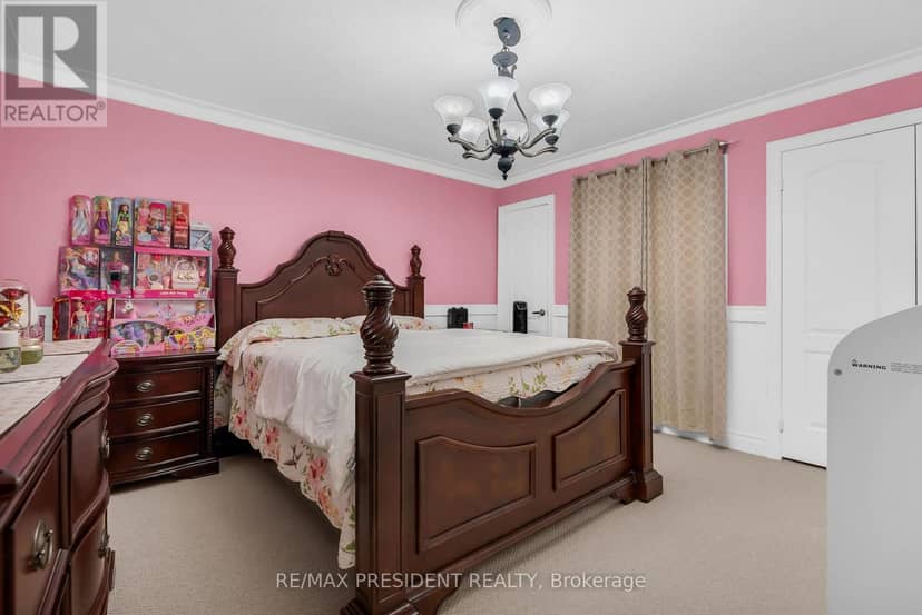 16 Canary Close — photo 31 of 40