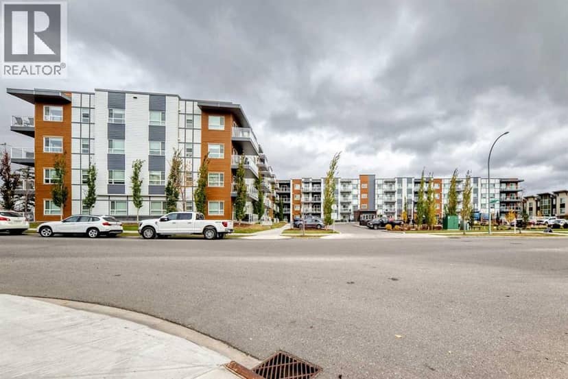 325, 360 Harvest Hills Way NE, Calgary, photo 2