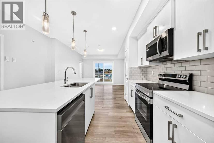 325, 360 Harvest Hills Way NE, Calgary, photo 4