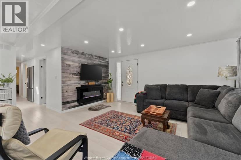 20 Poplar DRIVE — photo 20 of 32