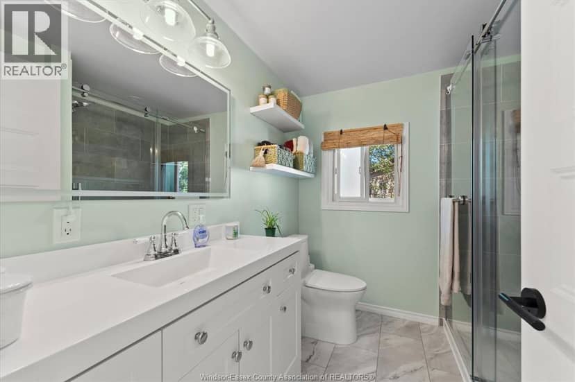 20 Poplar DRIVE — photo 24 of 32