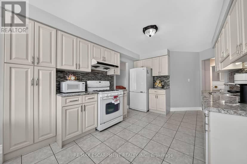 42 Hillgarden Drive — photo 17 of 40