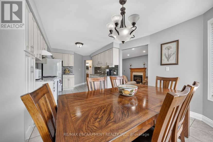 42 Hillgarden Drive — photo 21 of 40