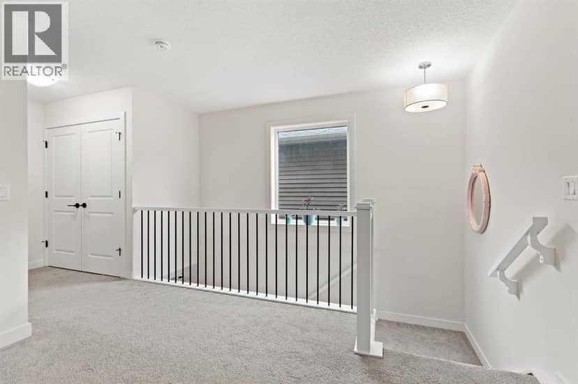 144 Belvedere Green SE — photo 16 of 40