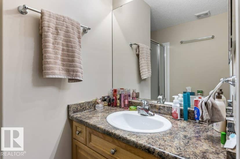 #135 16807 100 AV NW — photo 17 of 21