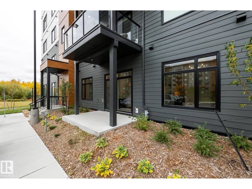 #104 7459 May Common NW — photo 30 of 40