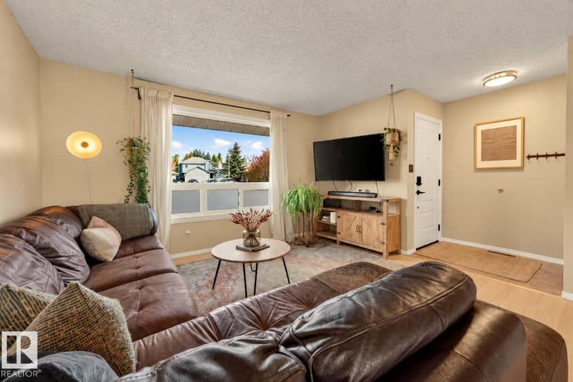 4709 26 AV NW, Edmonton, photo 7
