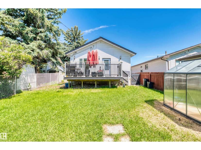 4233 116 AV NW — photo 21 of 30