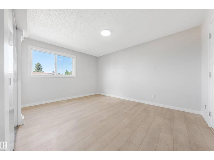 1768 48A ST NW — photo 34 of 40