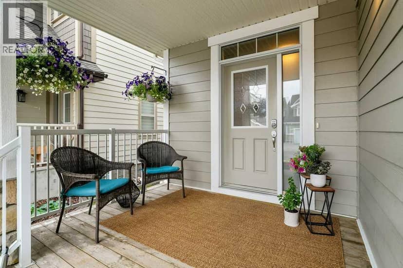 57 Riviera View, Cochrane, photo 3