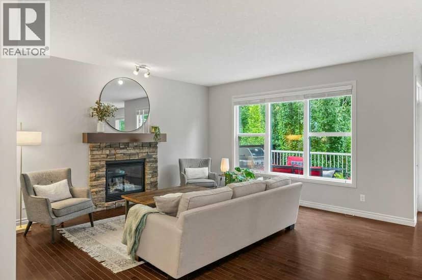 57 Riviera View, Cochrane, photo 5