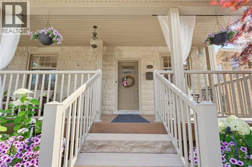 41 BANFIELD Street — photo 6 of 40