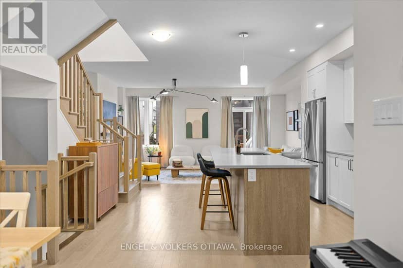 124 Patchell Place N — photo 17 of 40