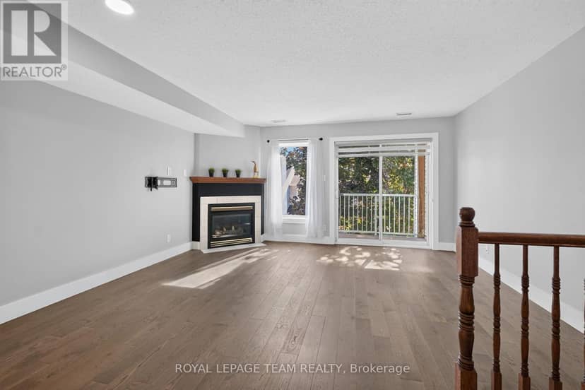 4482 Harper Avenue — photo 10 of 40