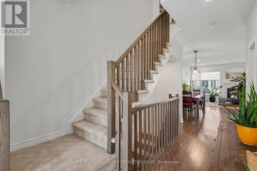 756 Cairn Crescent — photo 17 of 39