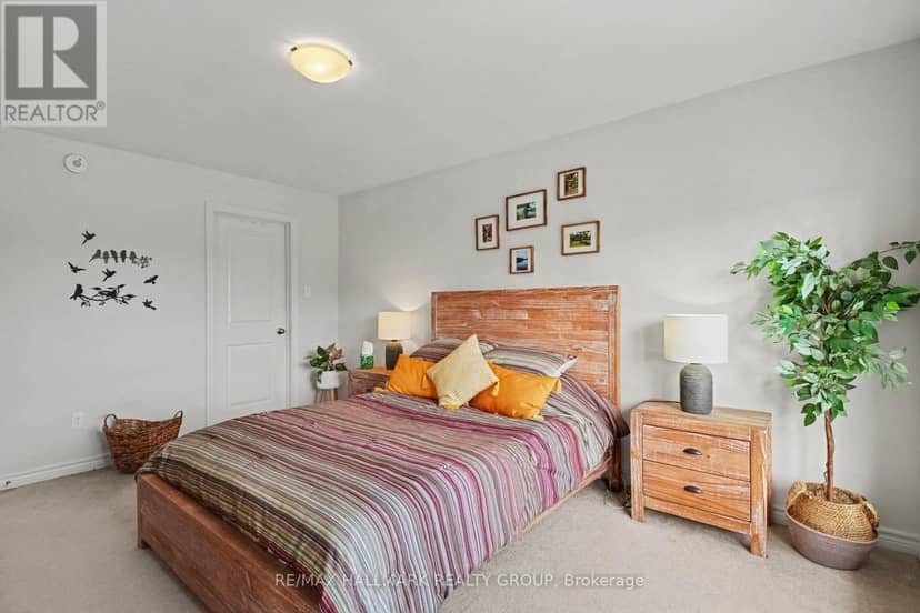756 Cairn Crescent — photo 20 of 39