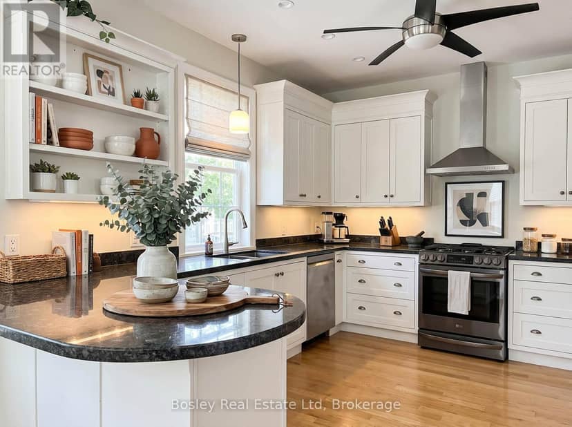 49 Sherbourne Street — photo 17 of 40