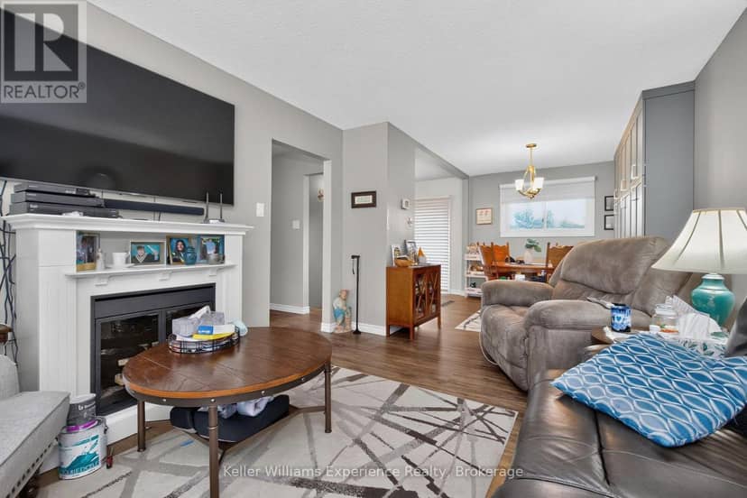 681 Harvey Avenue — photo 15 of 35