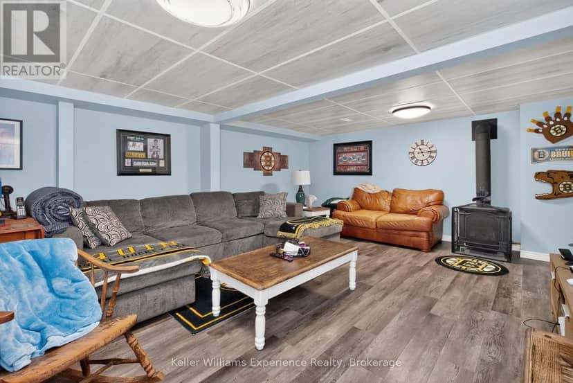 681 Harvey Avenue — photo 20 of 35