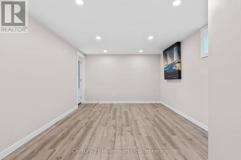 873 9th Avenue E — photo 17 of 40