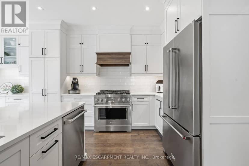 40 - 441 Stonehenge Drive — photo 12 of 38
