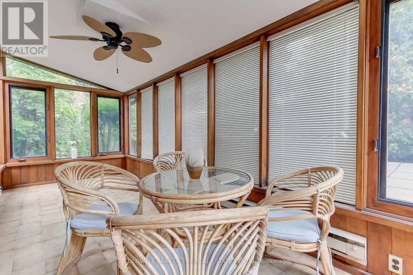 35 Tofino Crescent — photo 17 of 40