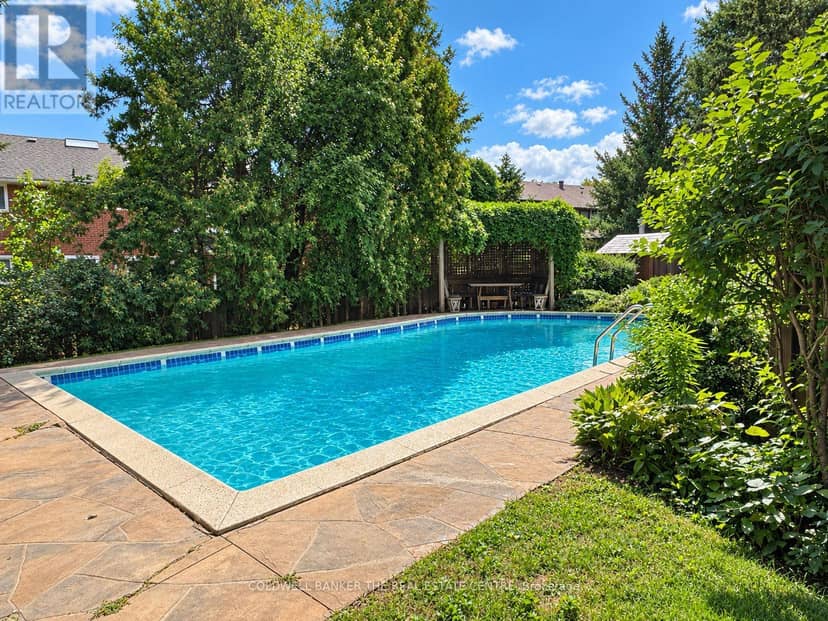35 Tofino Crescent, Toronto, photo 2