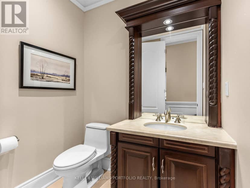 21 Albertus Avenue — photo 15 of 40