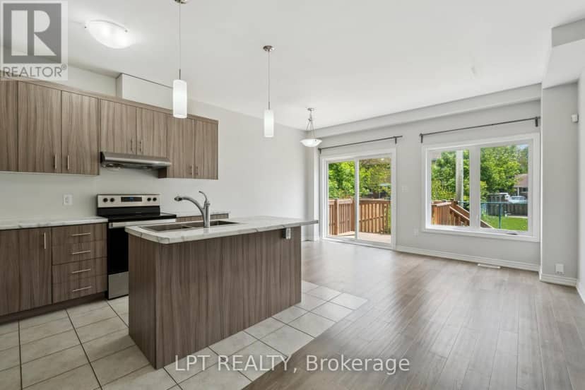 217 Louise Street — photo 6 of 26