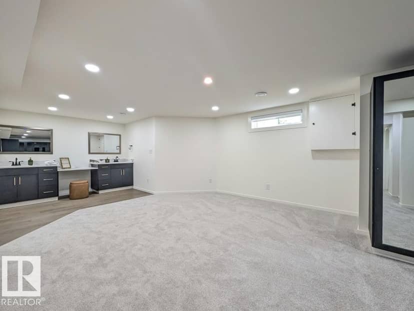 10672 153 AV NW — photo 33 of 40