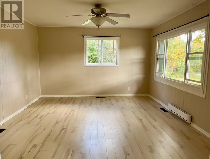 1290 Ridge Road — photo 18 of 35