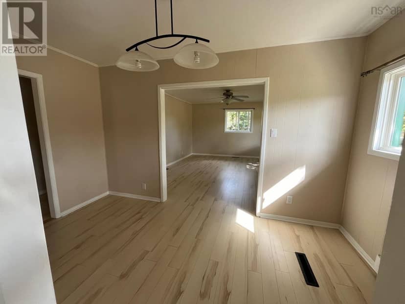 1290 Ridge Road — photo 22 of 35