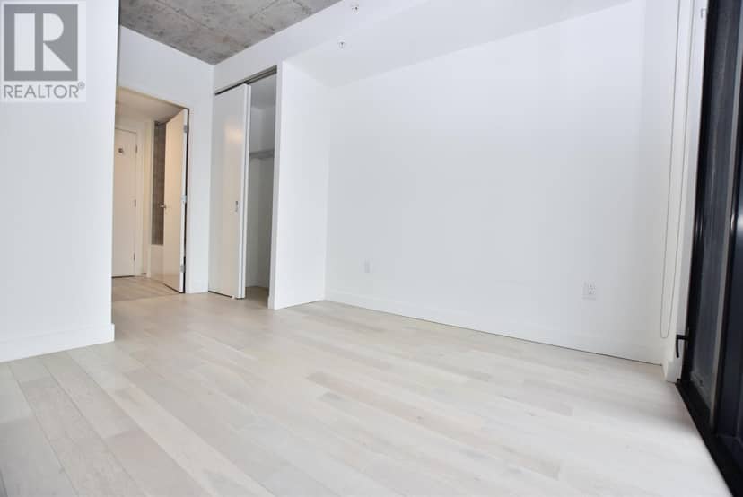 710 1048 Wellington Street — photo 19 of 30