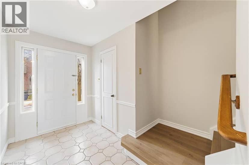 1475 UPPER GAGE Avenue Unit# 5 — photo 4 of 38