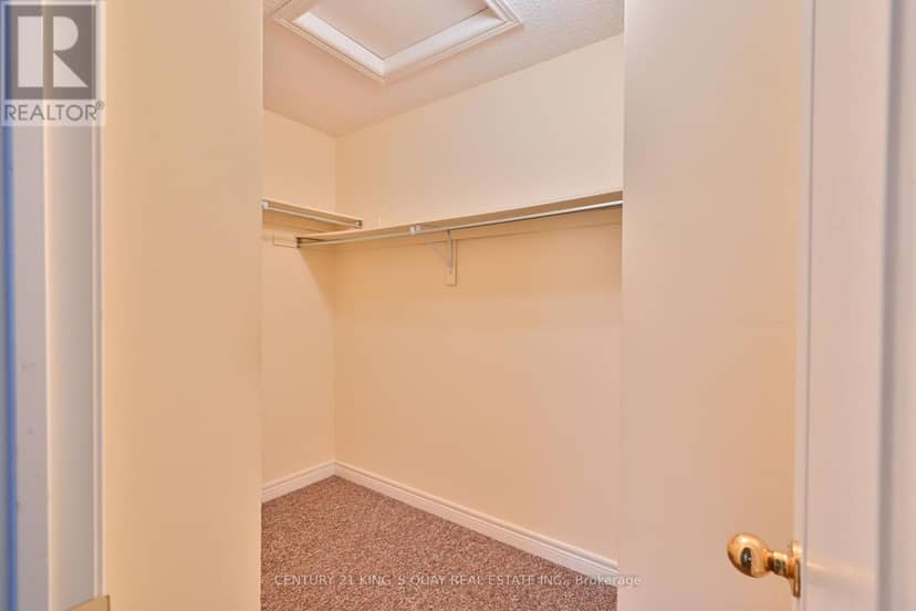10 Lundigan Drive — photo 10 of 20