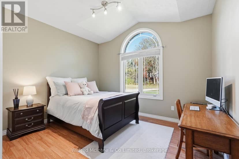 421560 Concession 6 Ndr — photo 28 of 40