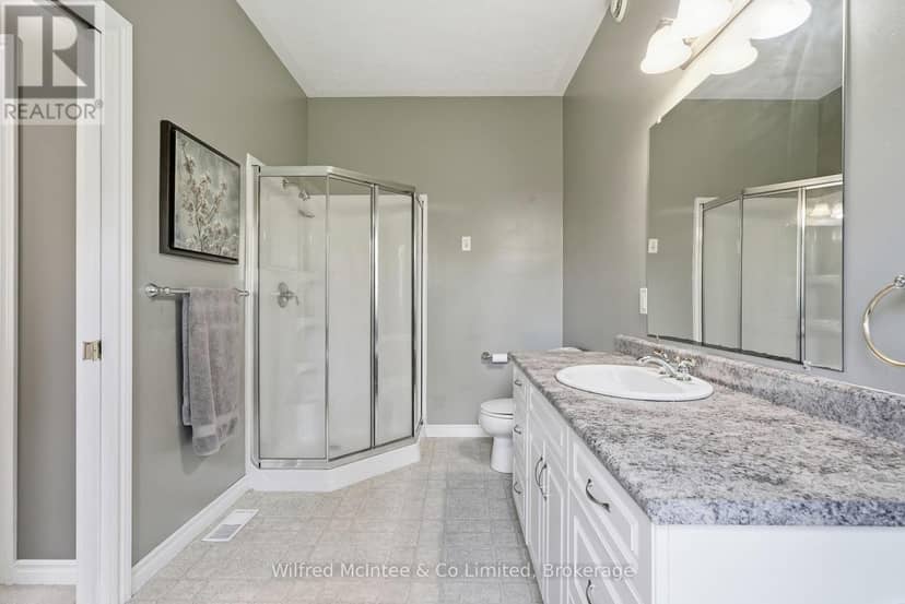 421560 Concession 6 Ndr — photo 33 of 40